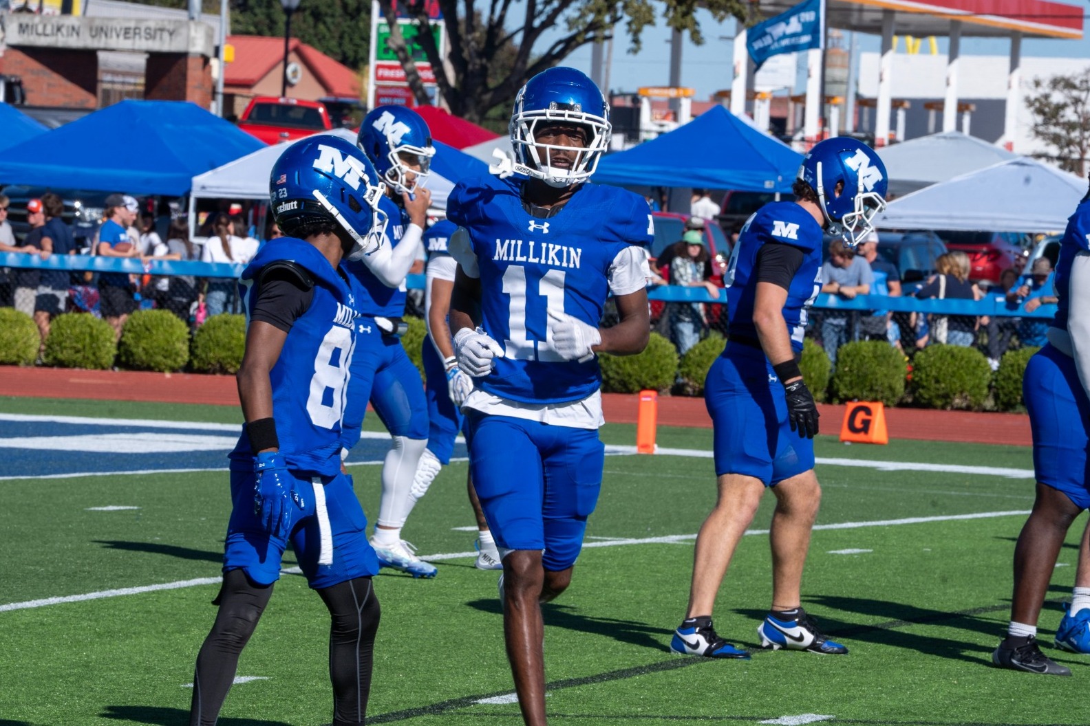 T Key jogs to position before a play