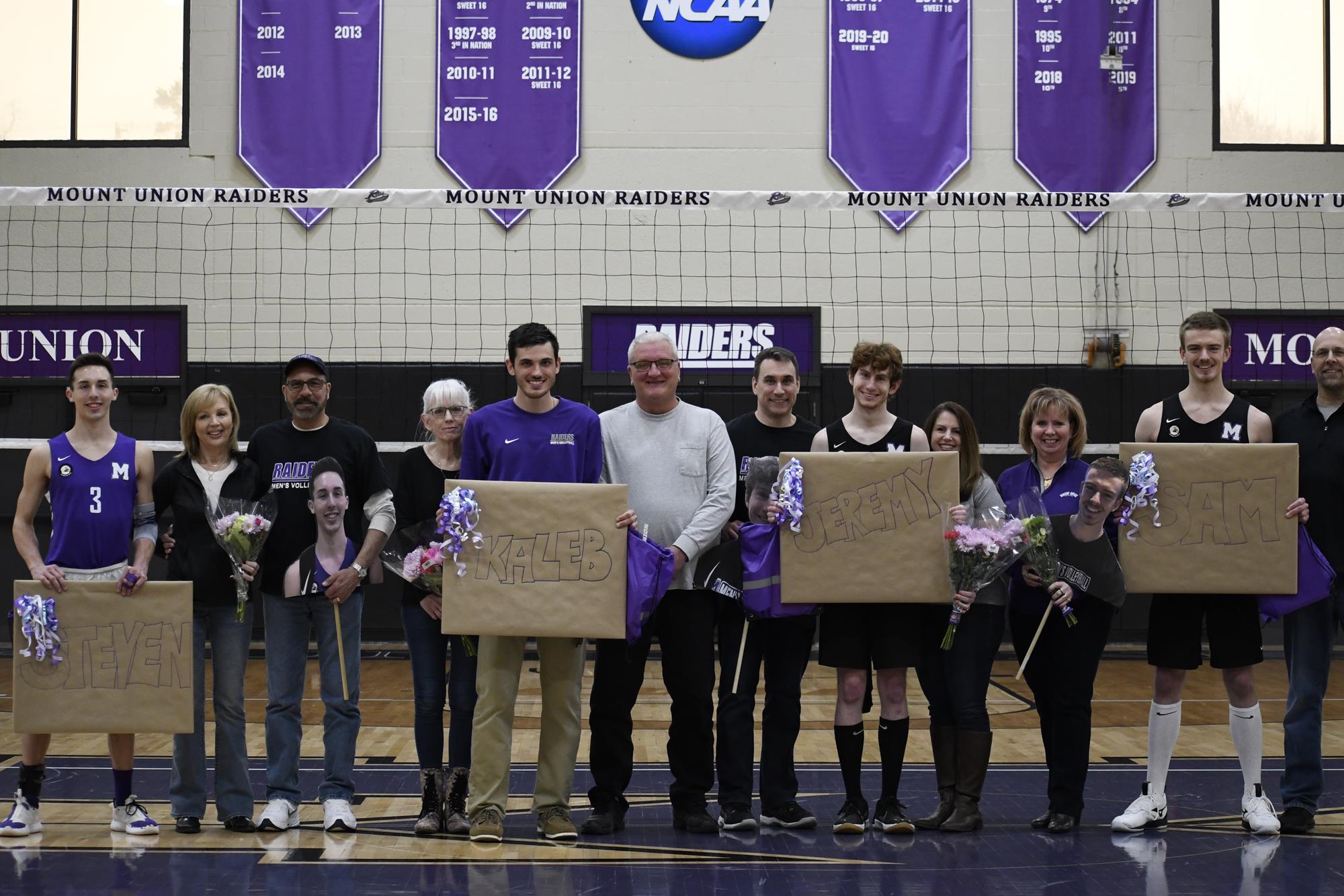 Raiders Clinch Spot In MCVL Tournament With Senior Day Victory University of Mount Union