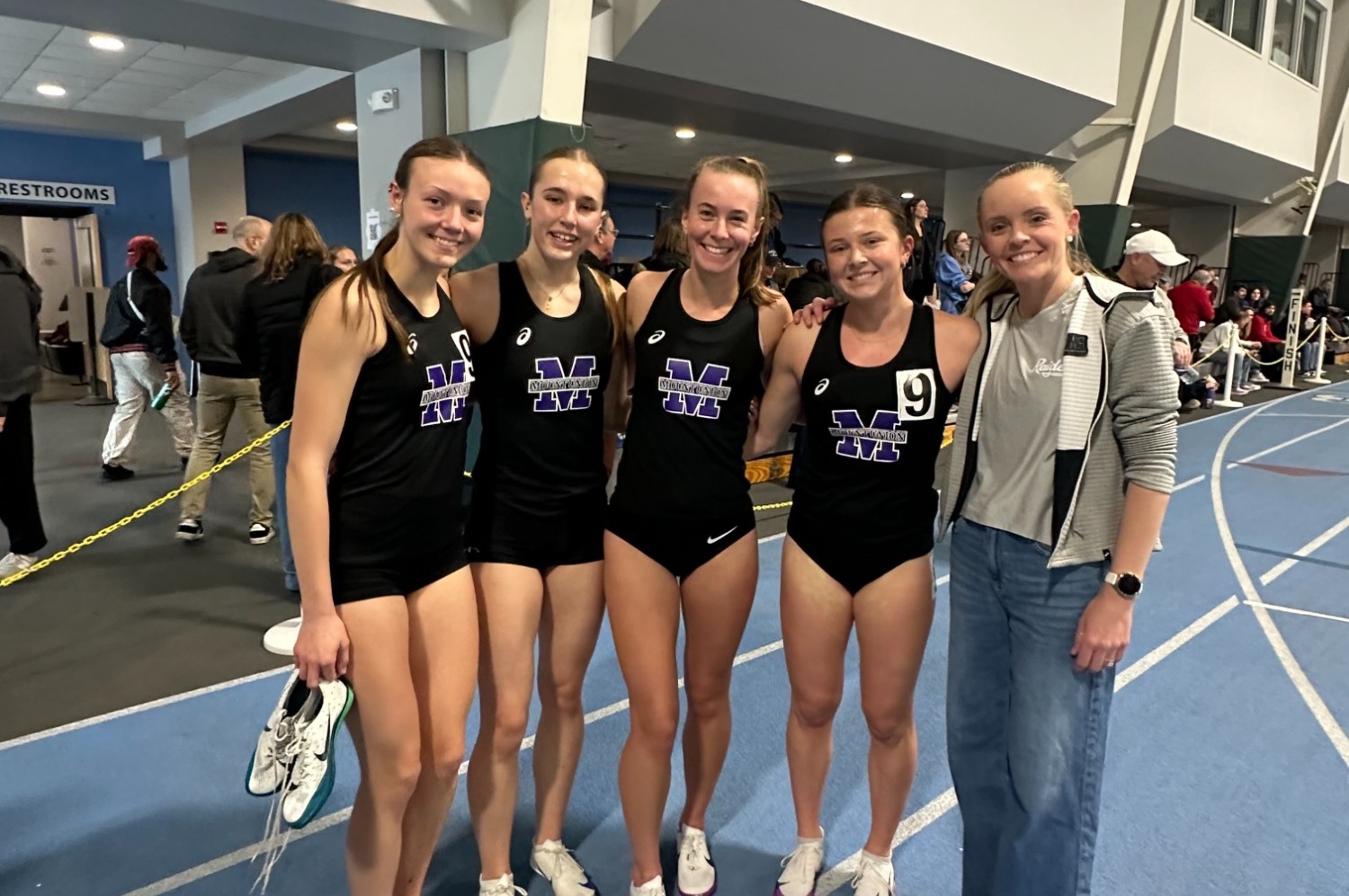 Marah Bethel, Cora Liskai, Taylor Hennessey, Savannah Dennison and Emily Robinson 