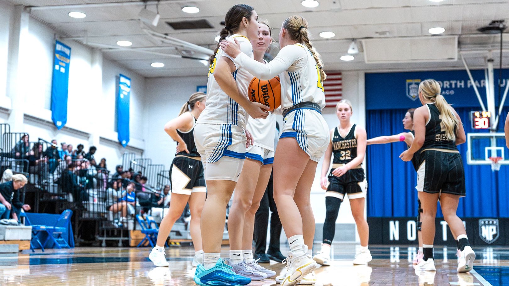 longmorkeehuddlewbbteam25mach