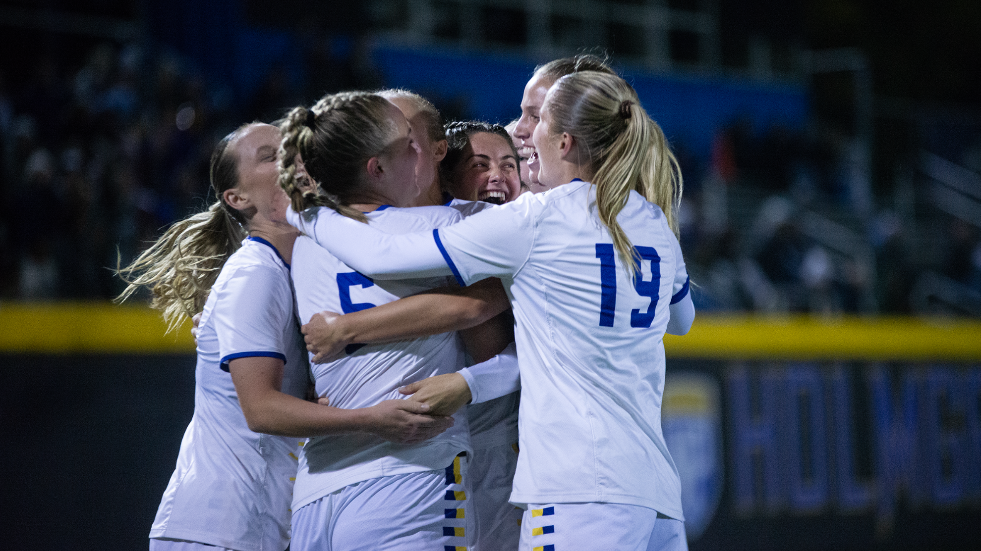 cellywsoccciwsemis25