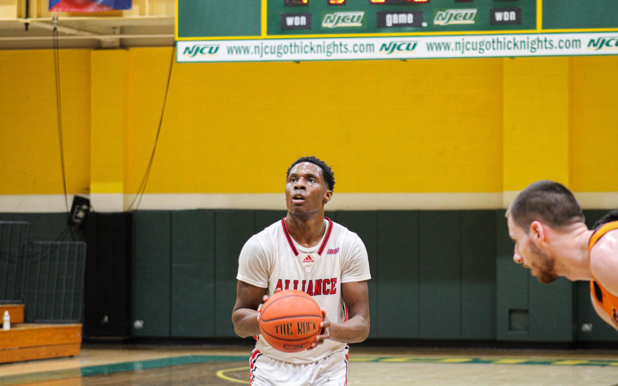 Isayas Aris at the free throw line