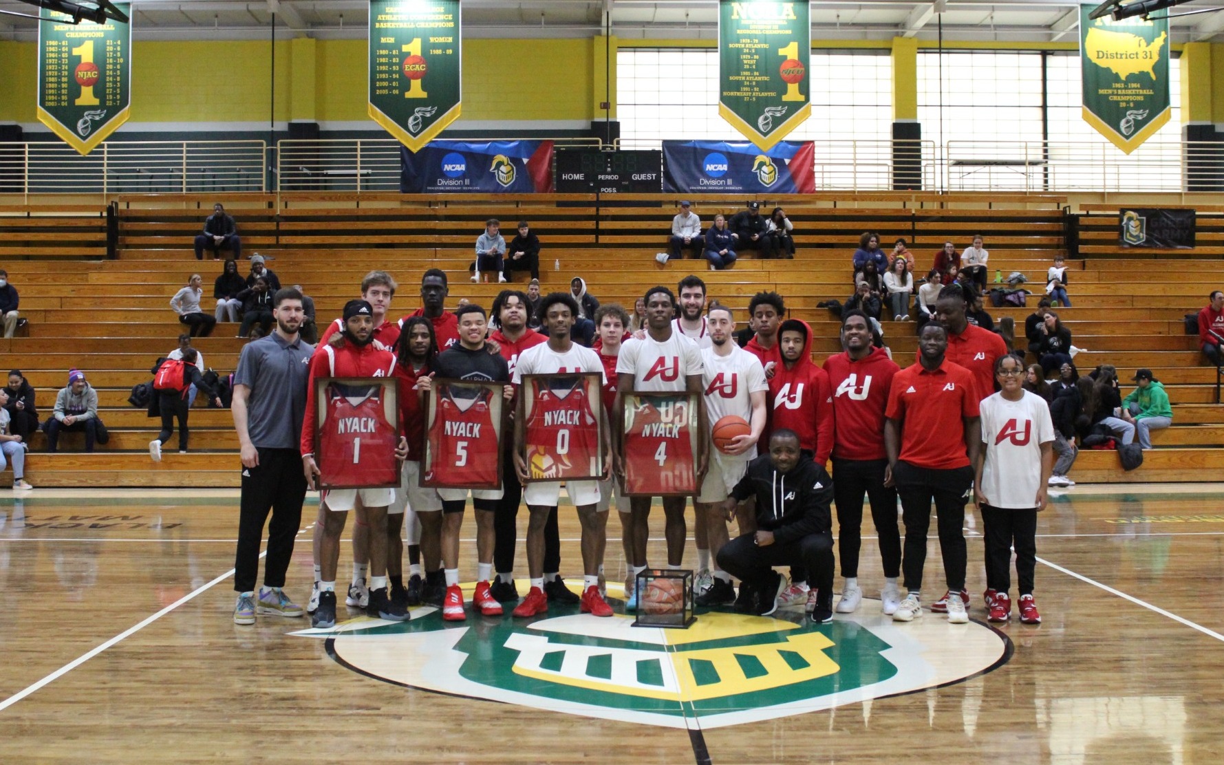 Men's Basketball Senior Day, 2023