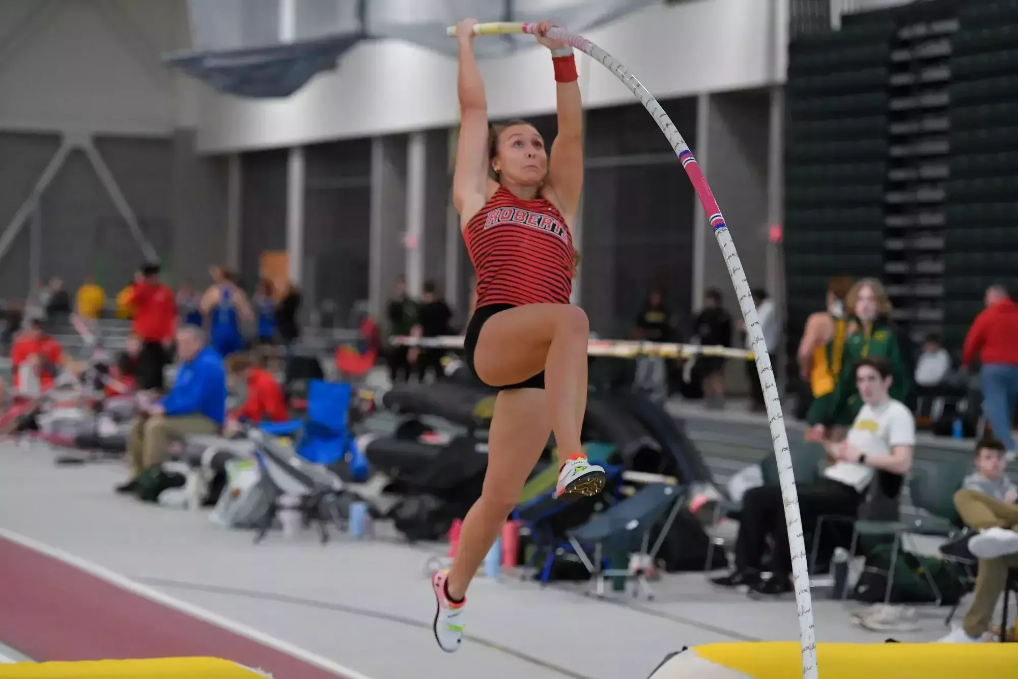 Karis Kraf competes in the pole vaut at SUNY Brockport on Jan. 17, 2026. 