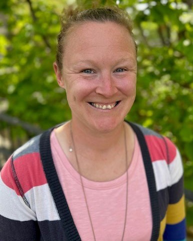 TEN-Lubold-Amanda-Headshot-Hiring
