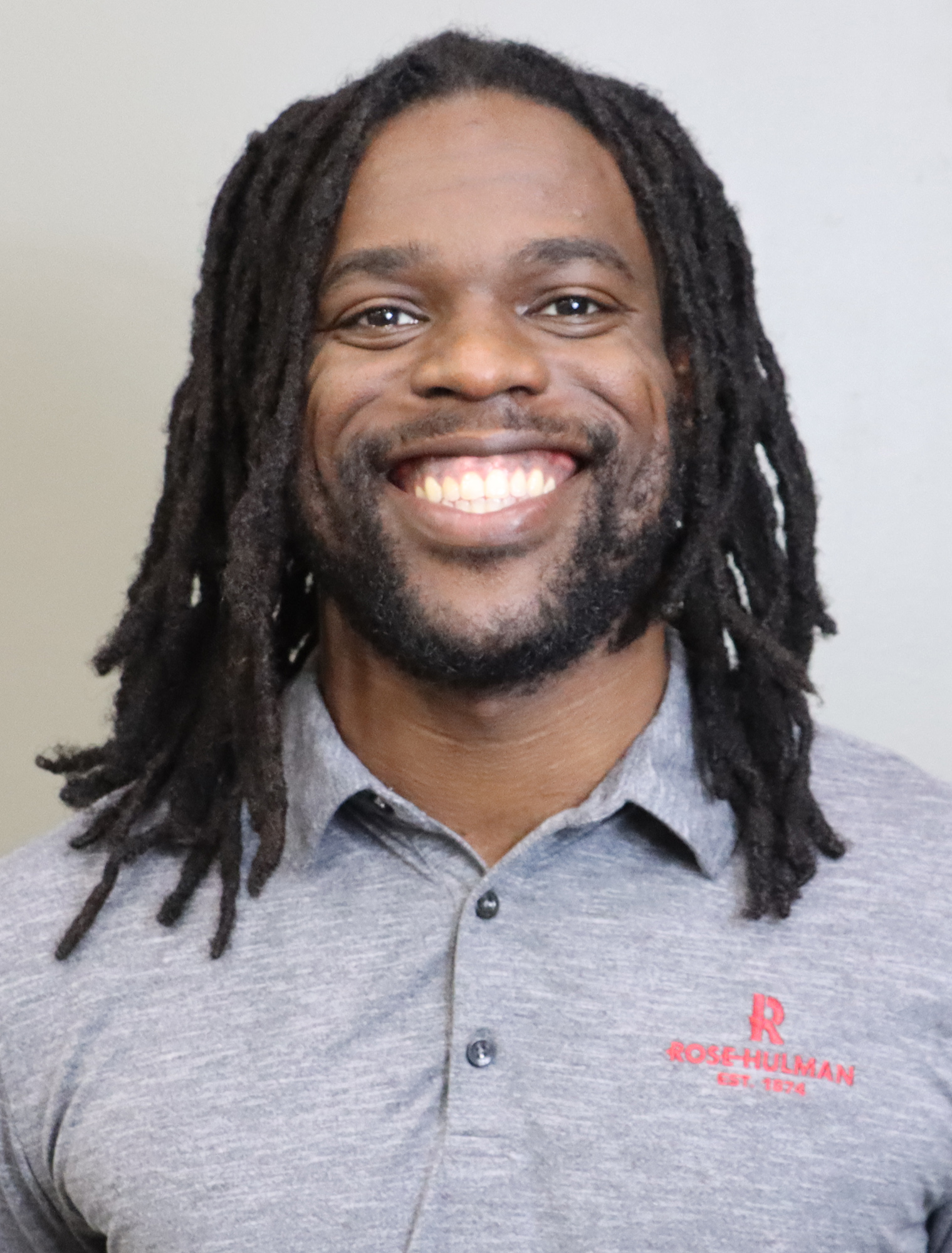 TRACK-Coach-Mills-Headshot-2024