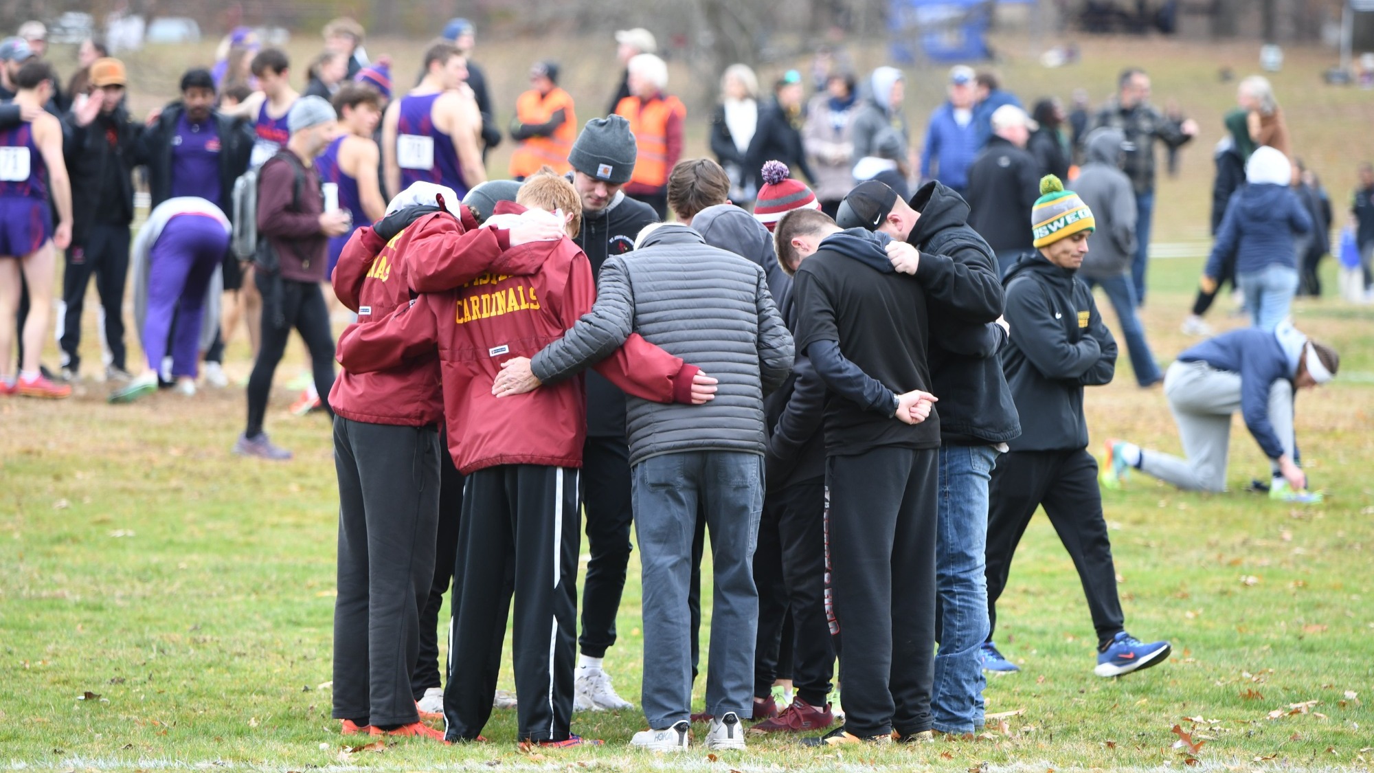 RIT hosted the NCAA DIII Cross Country Niagara Regional Championships at Genesee Valley Park on Saturday, November 15, 2025. (Elizabeth Robertson/RIT Athletics) 