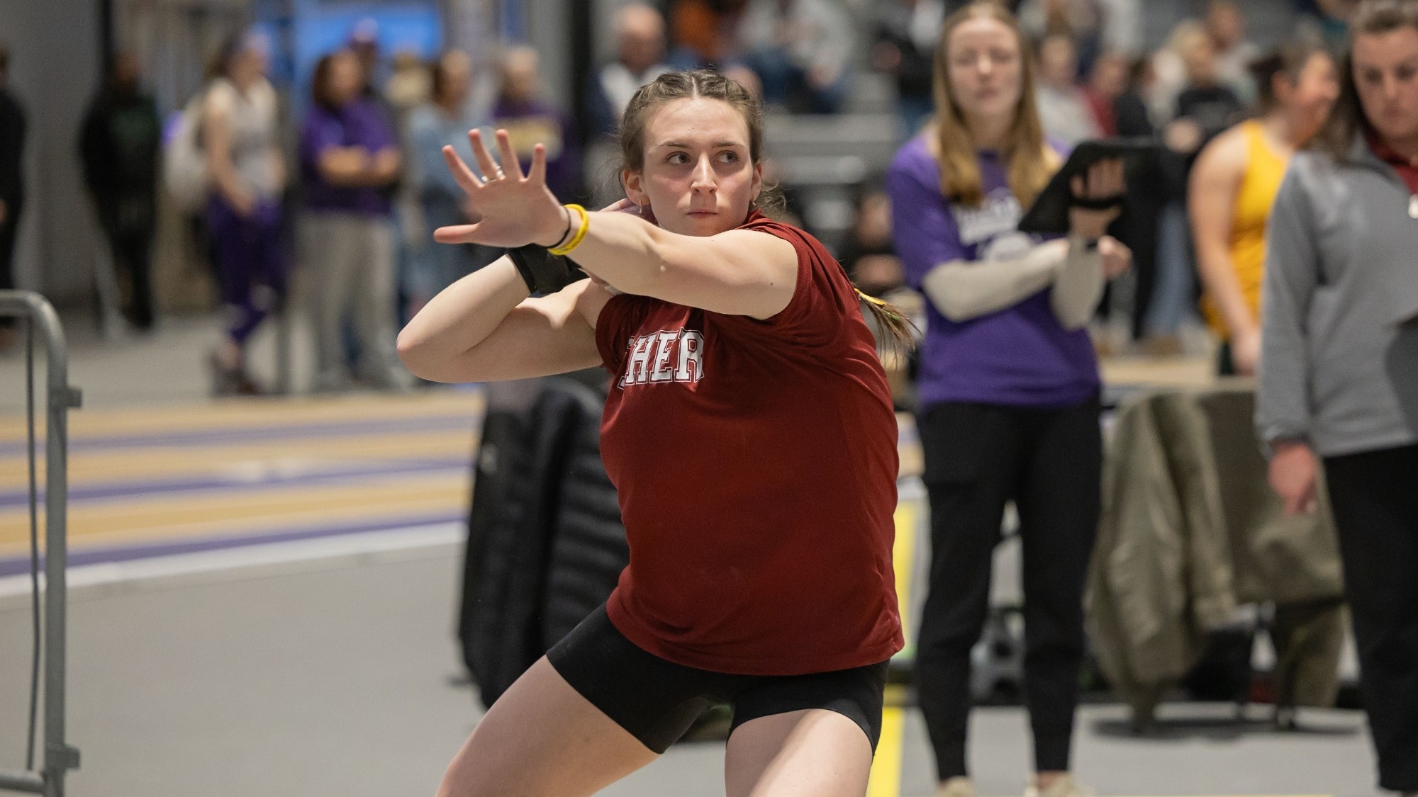 Erin McGuinness competes at the E8 Indoor Championships