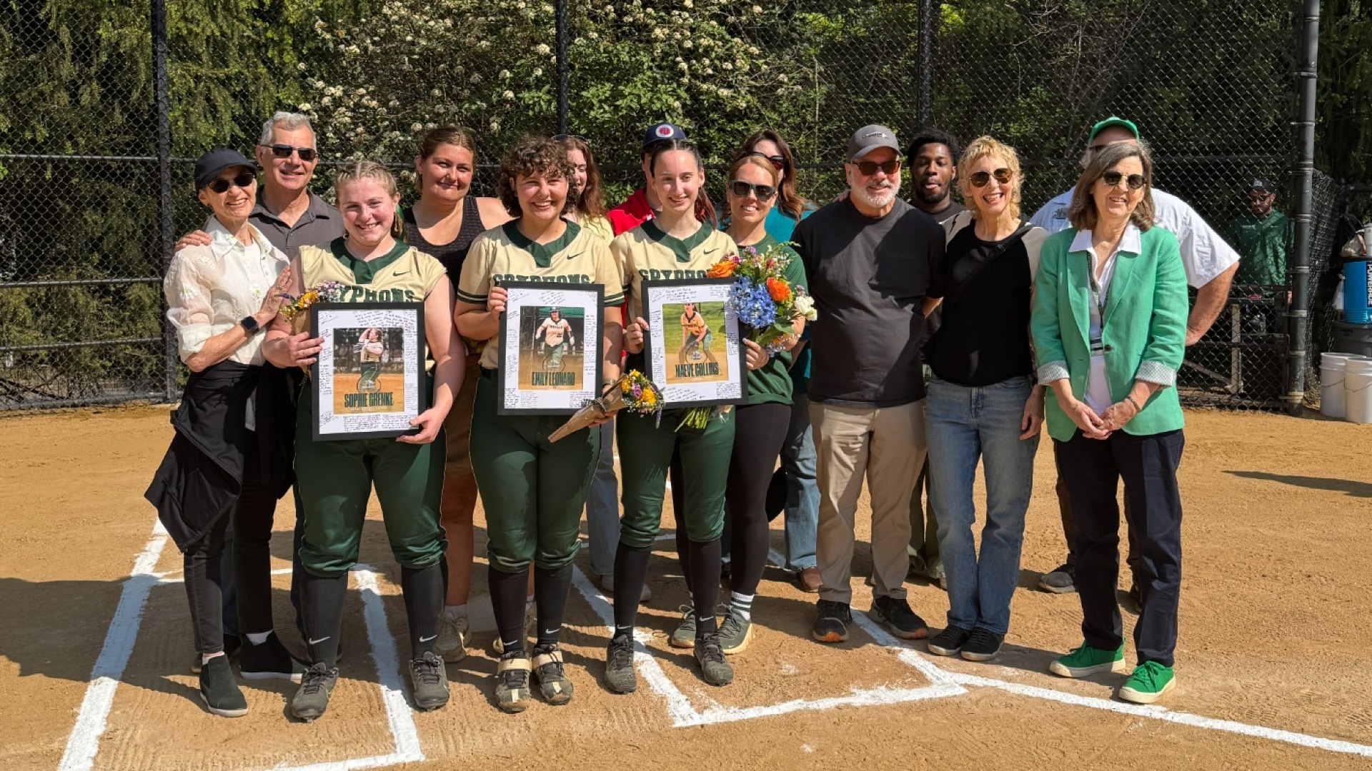 Softball Seniors 2025