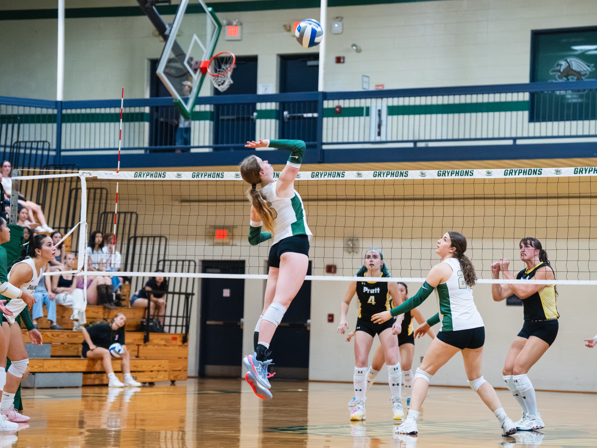 2026_WVB_Caroline Combs