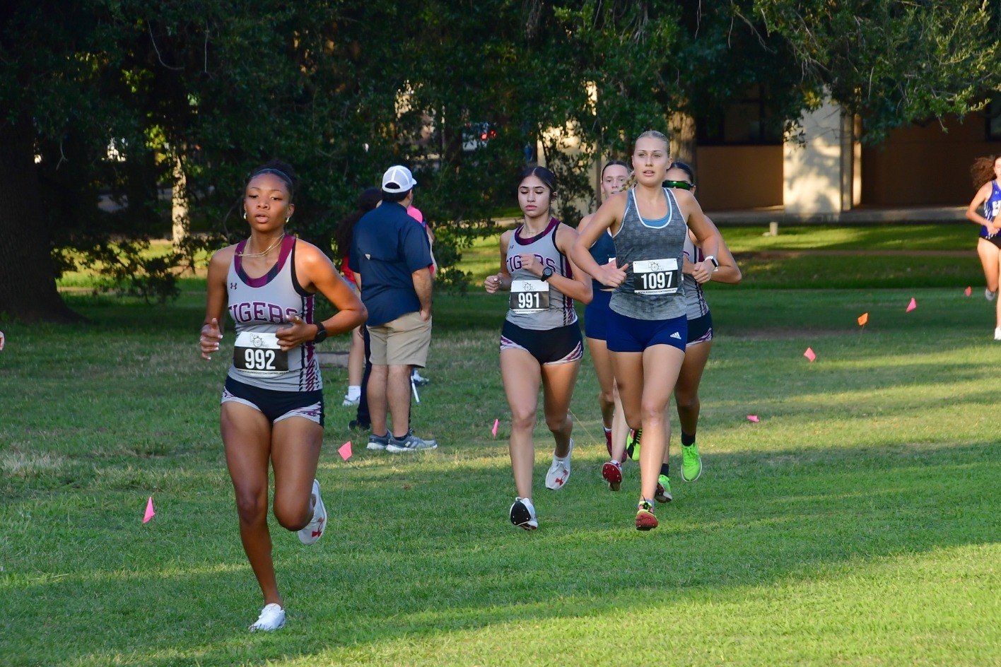 McKenna Duty and Katherine Canchola start strong at 49th Rice Invitational CC