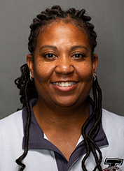 Coach Chrissy Roberts