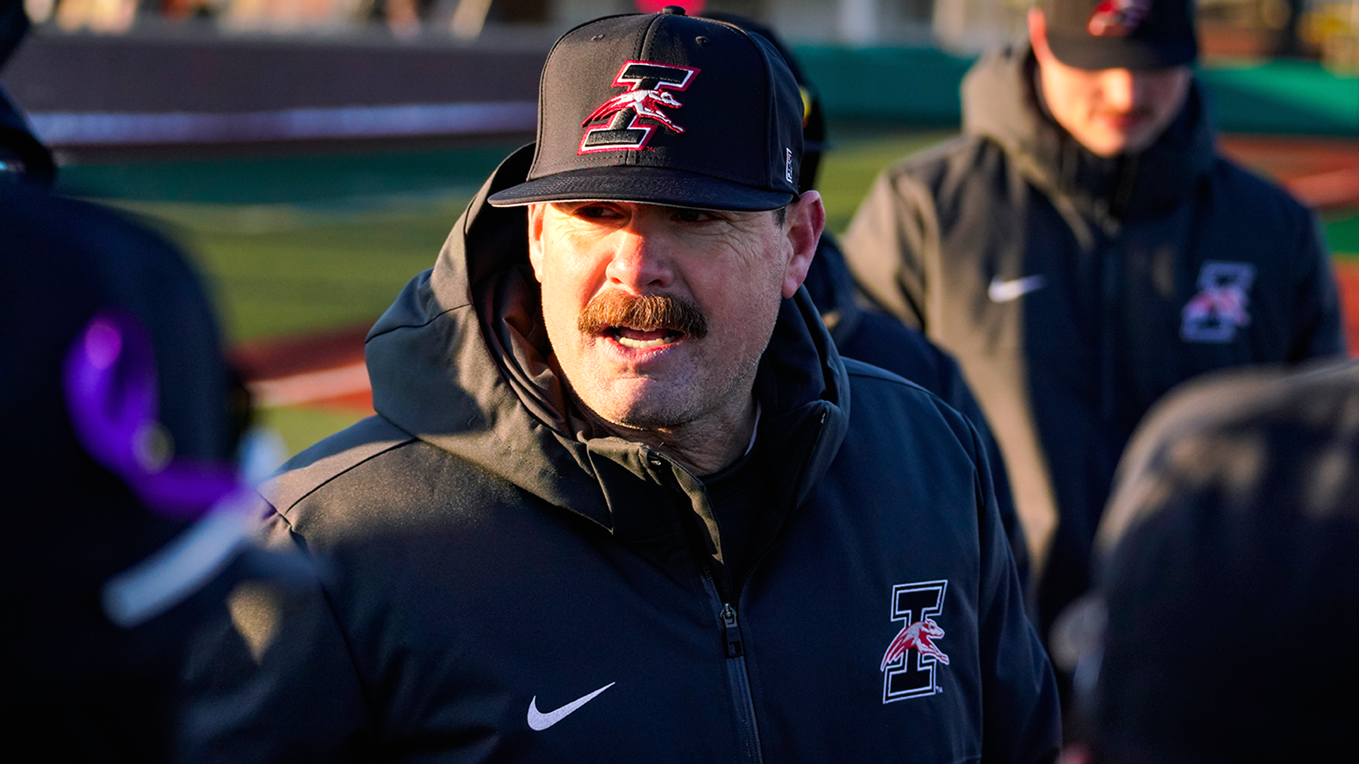 Al Ready talking with the team