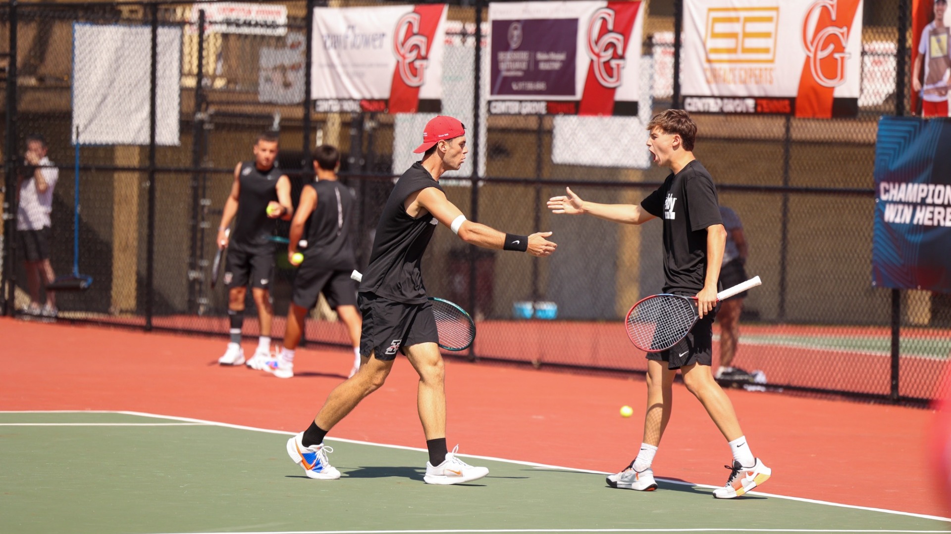 Tadeo Gaggiofatto and Asier Ayllon Prado