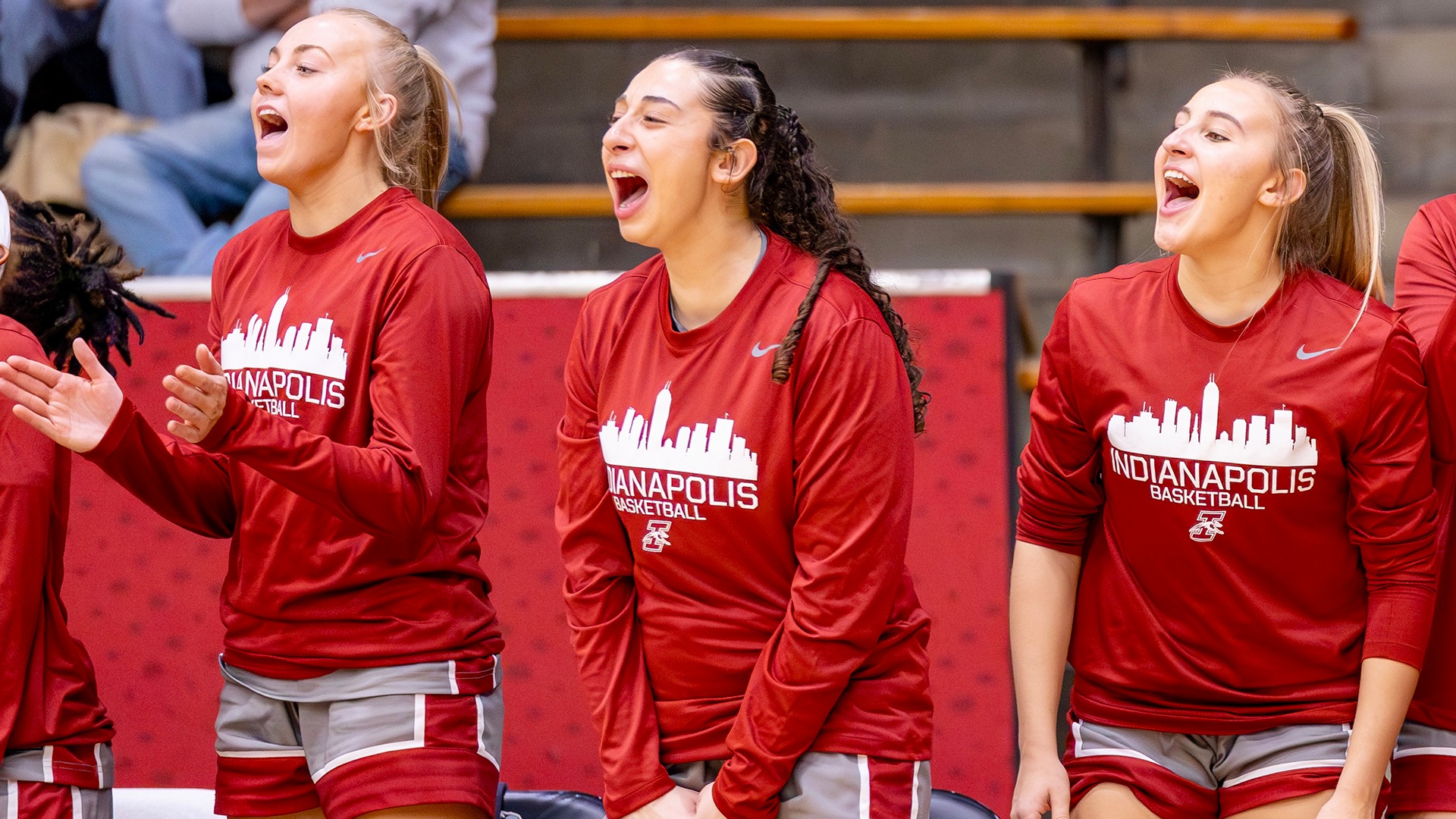 Women's Basketball bench photo
