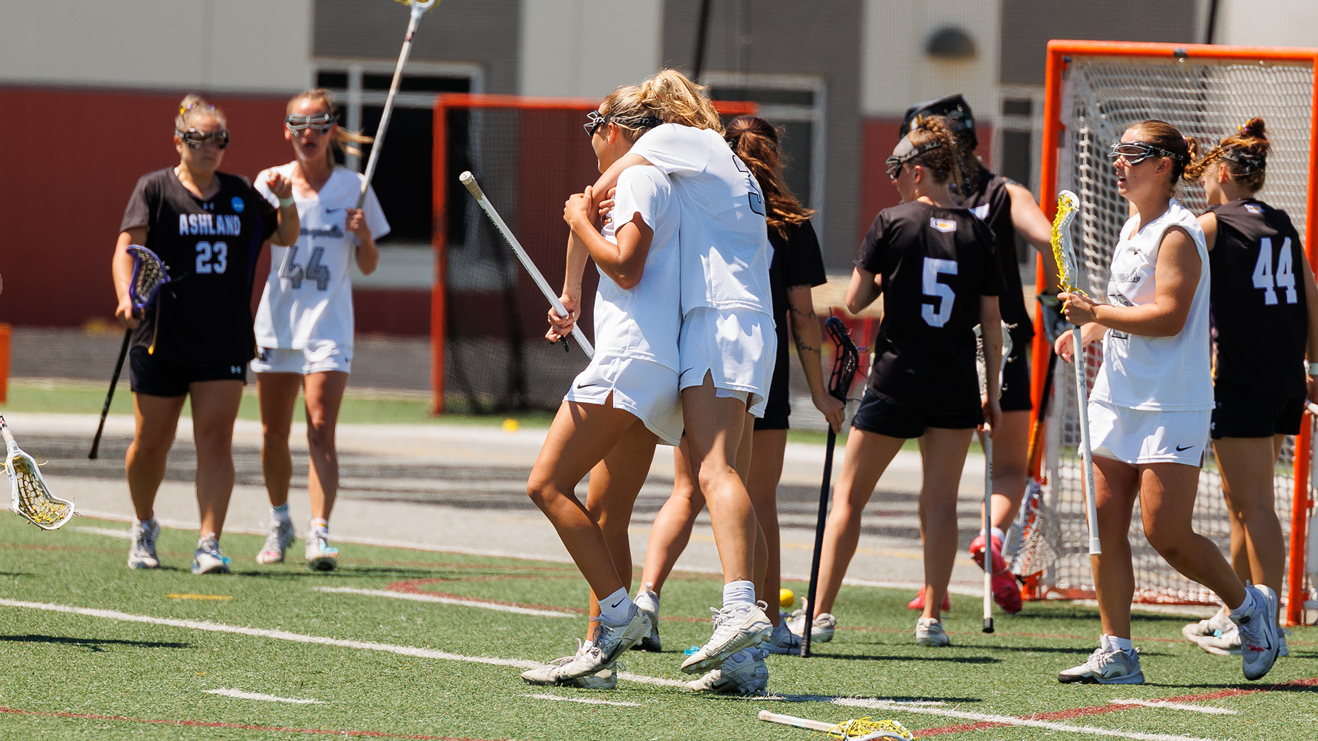 Malaena Michielin and Reese Fahlke