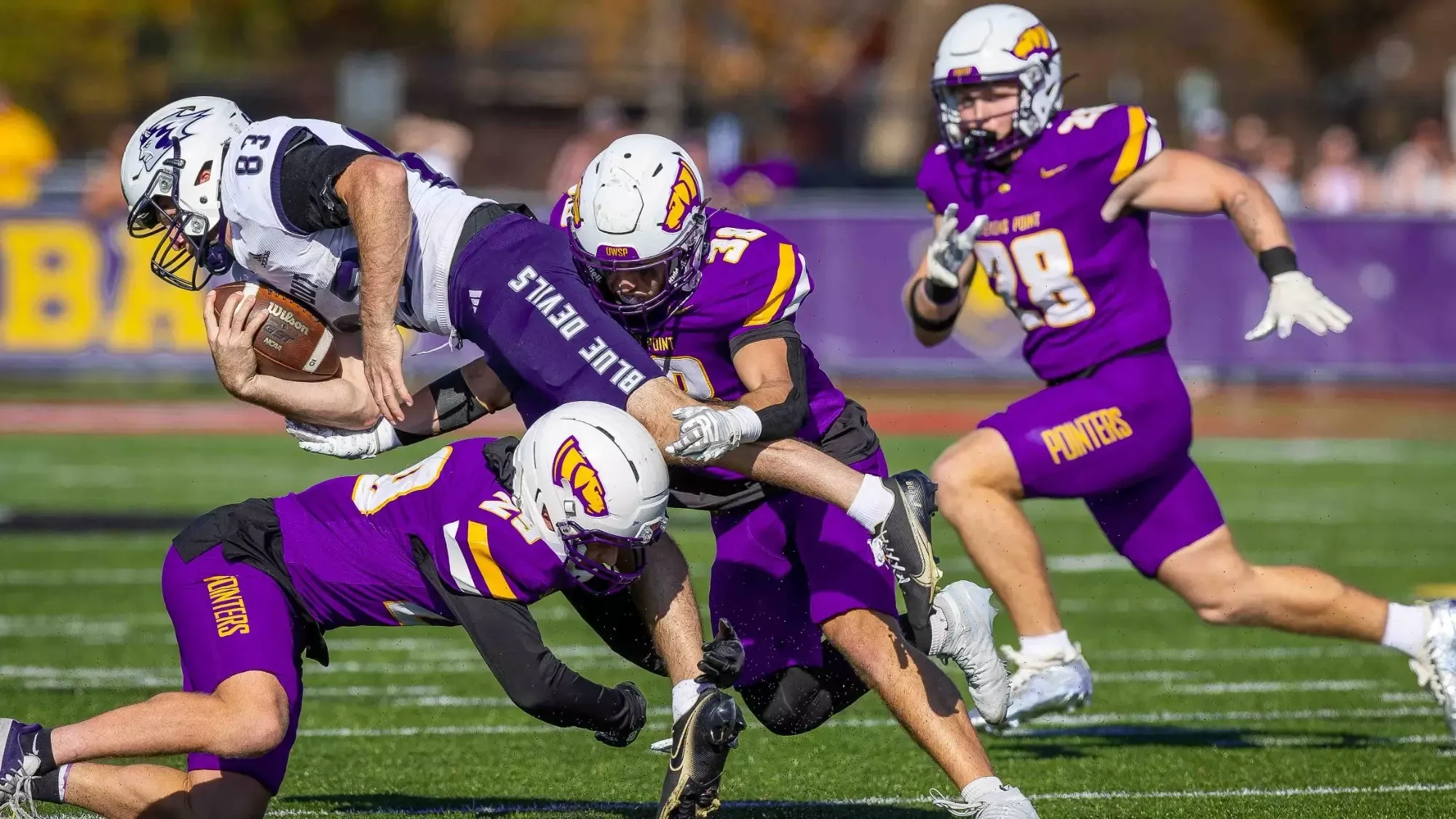 Pointers' defense tackles a Blue Devil