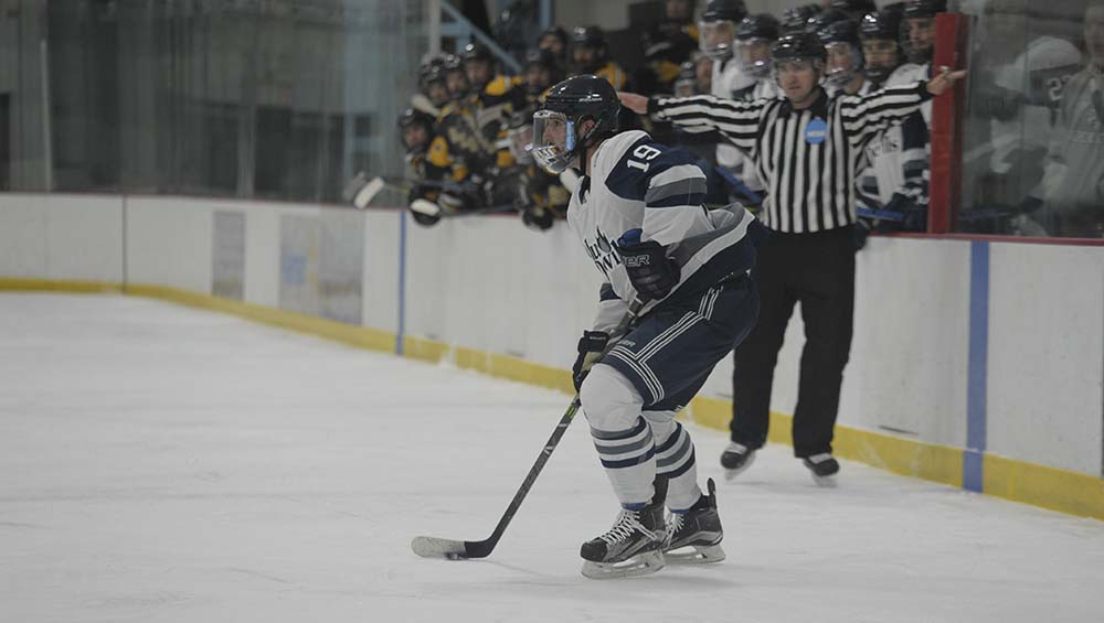 Trent Olson 201920 Men's Ice Hockey University of Wisconsin