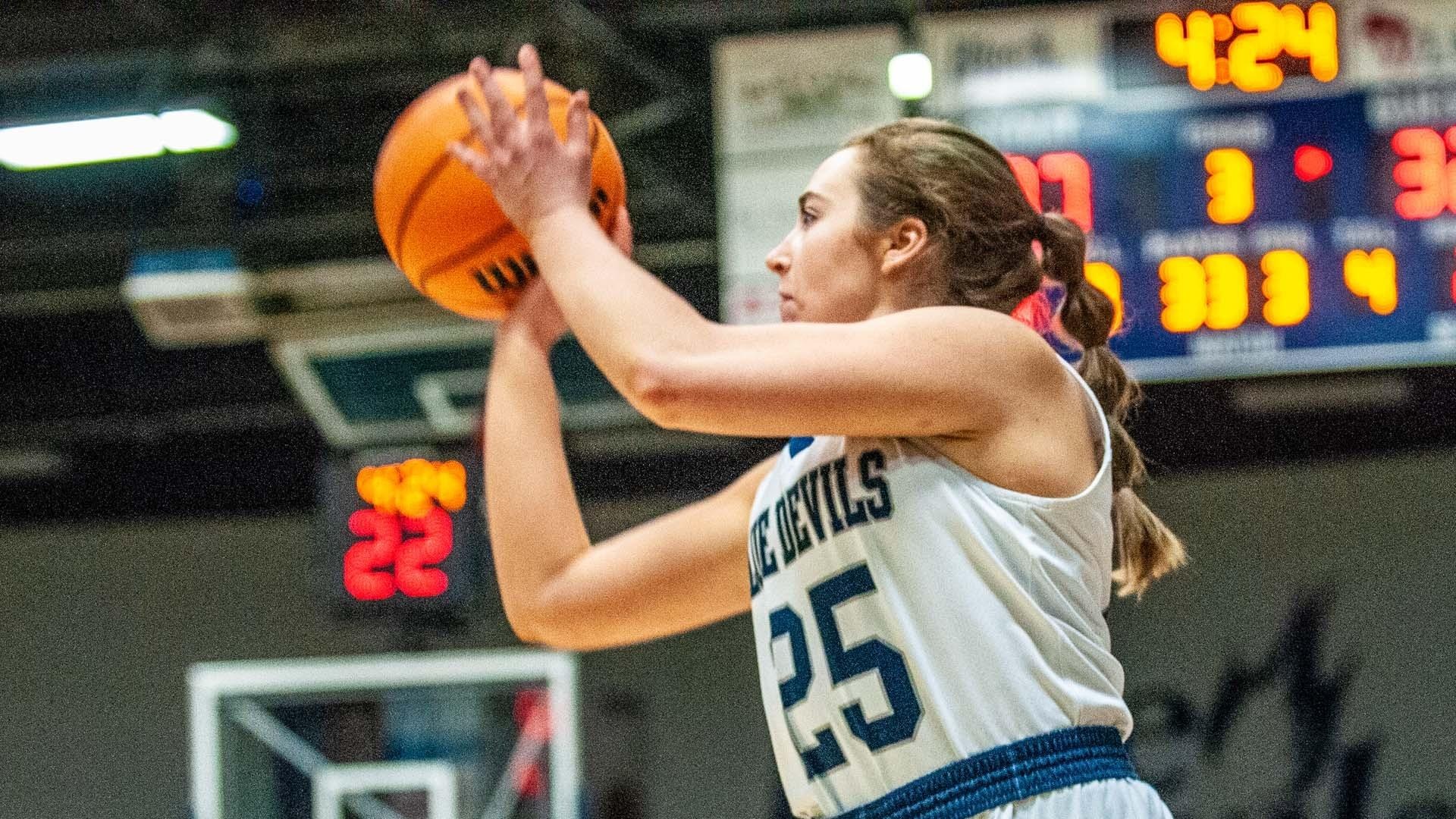 Sydney Brennan 202223 Women's Basketball University of Wisconsin