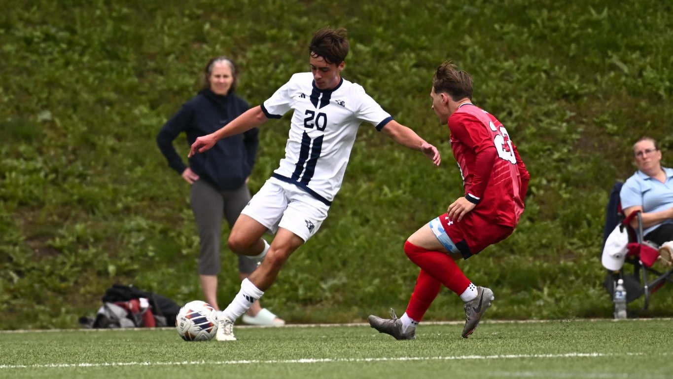 Sevie Koss Takes a shot