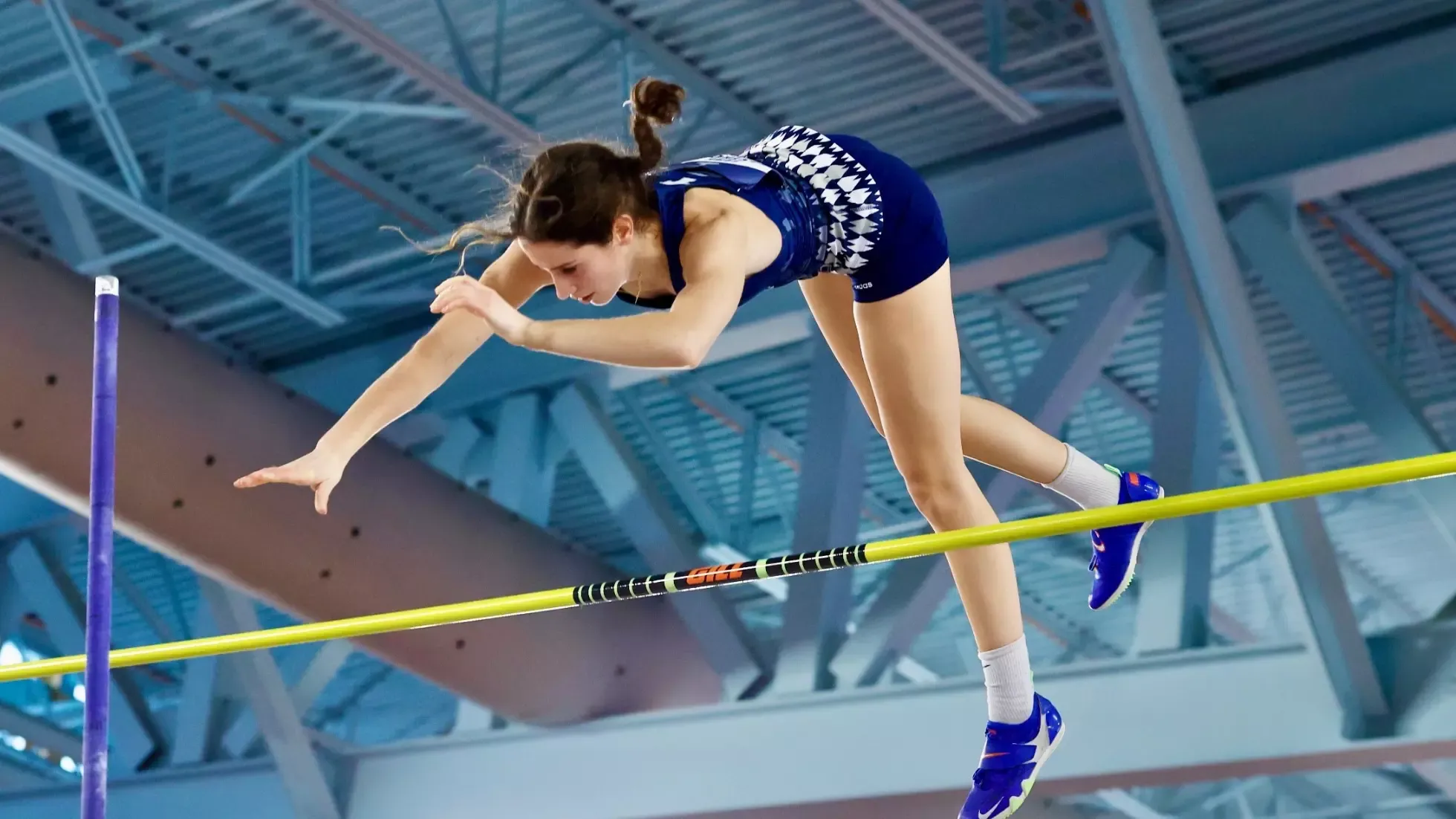 Zastrow clears the bar to win the national title