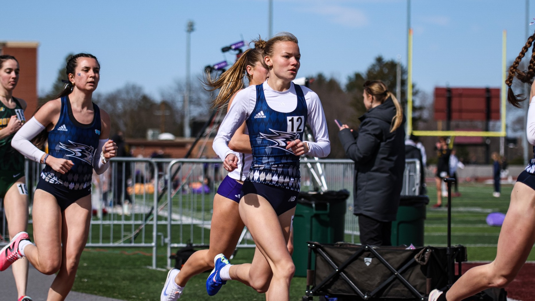 Claudia runs the 1500