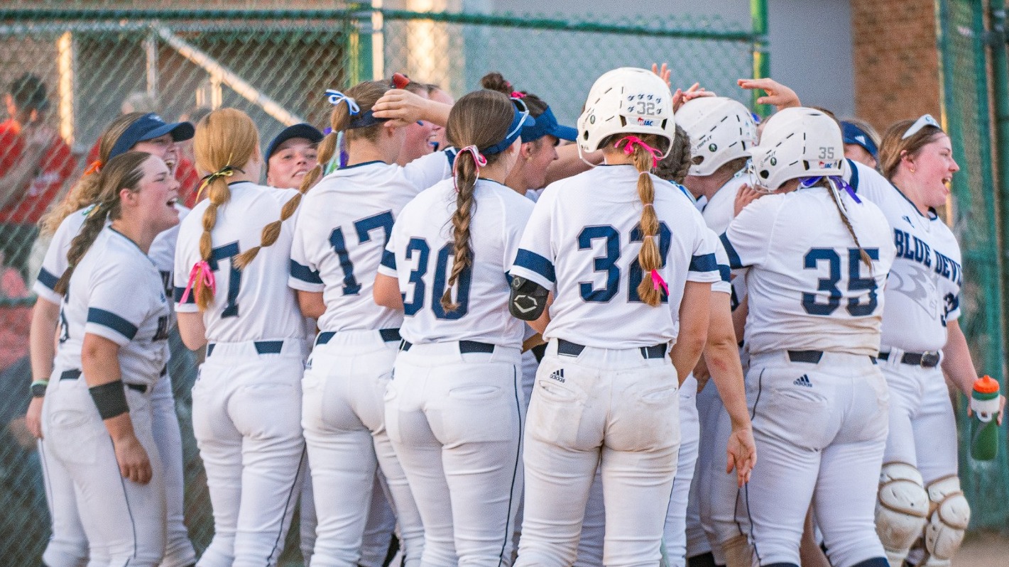 Softball team celebrates