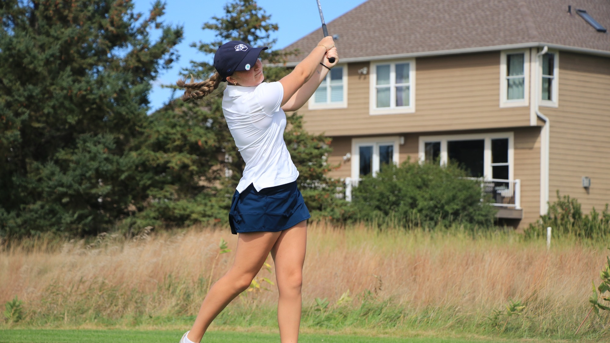 Ashleigh tees off at CSP