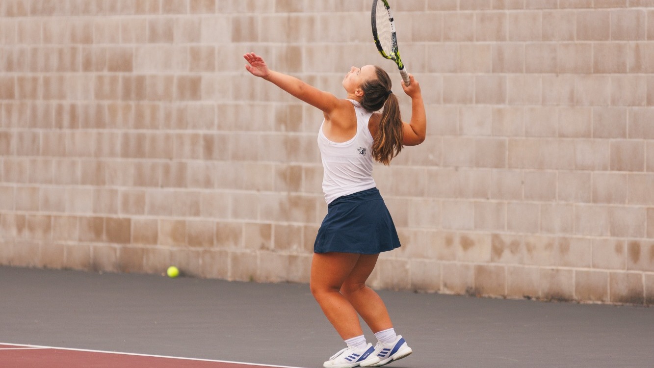 Lindsay Serve