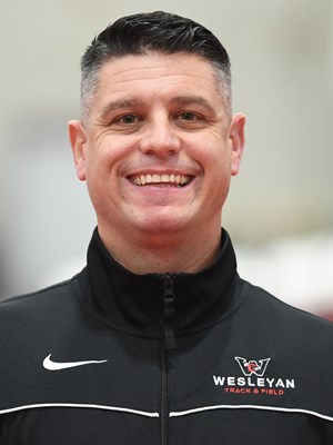 Leo Mayo Headshot 2021-22