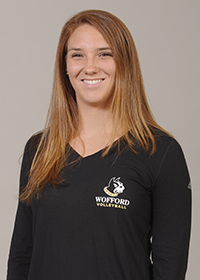 Amber Schinzing Headshot 2016