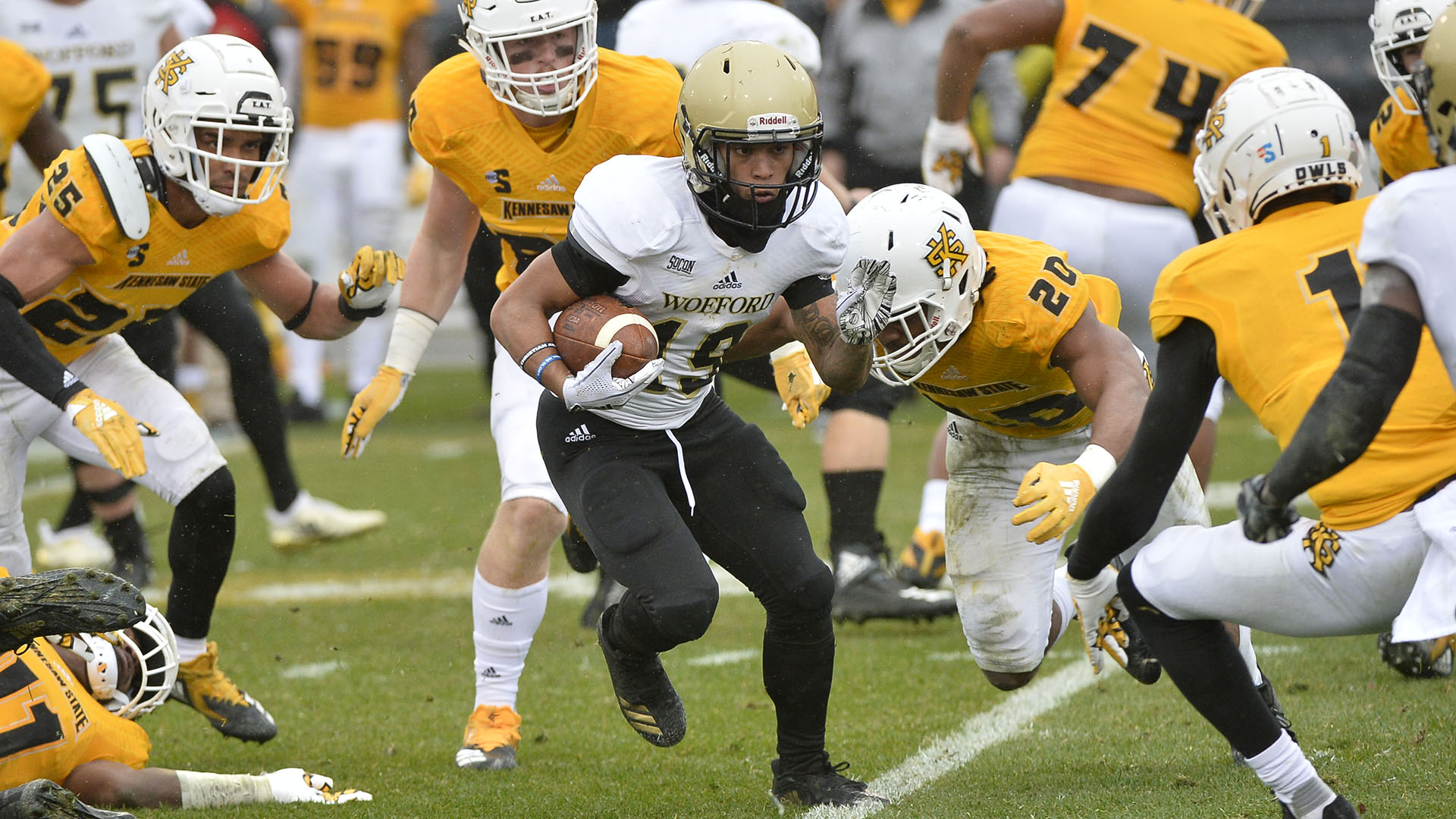 D'mauriae VanCleave Football Wofford College Athletics