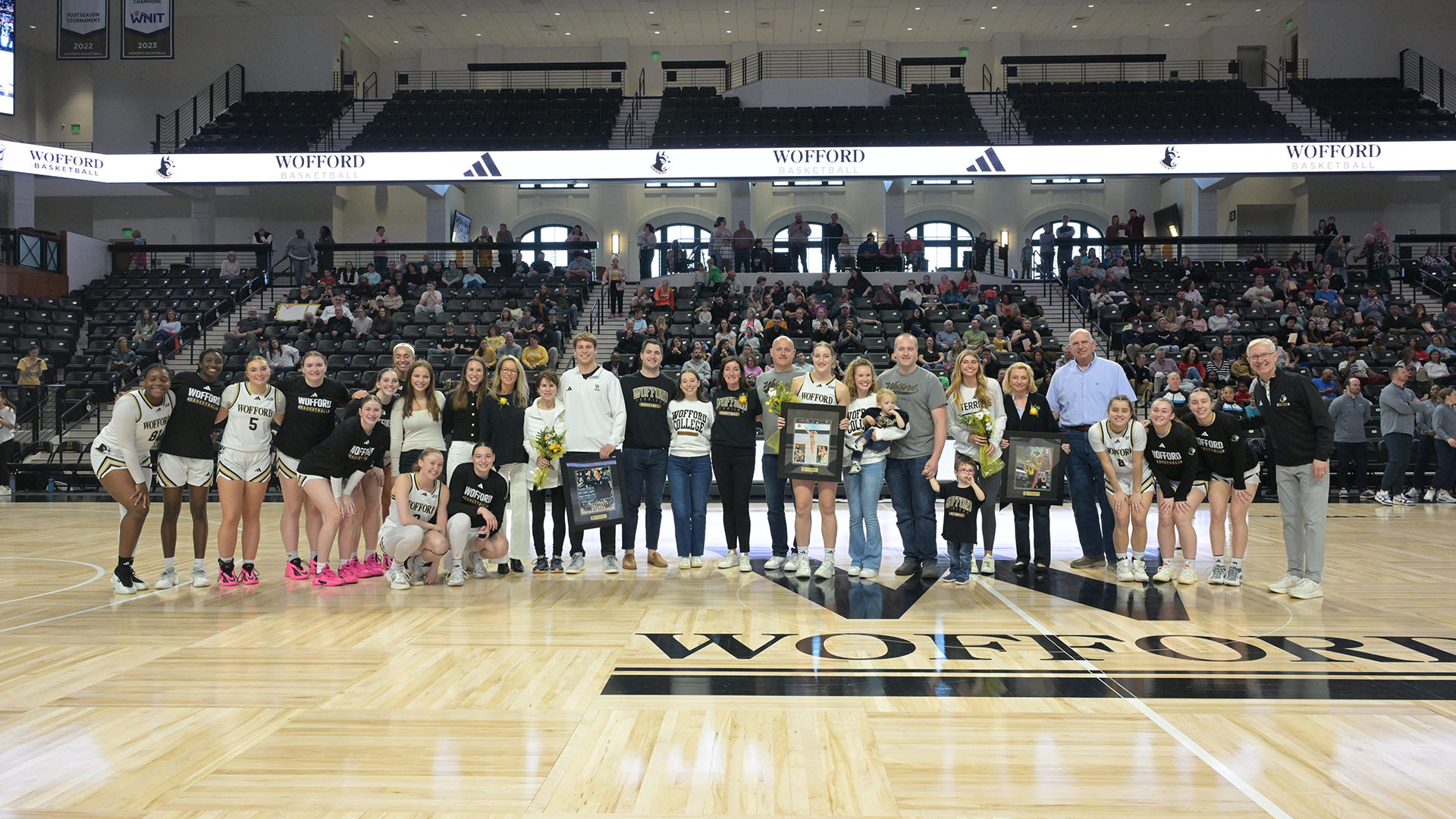 WBB Senior Day 2-21