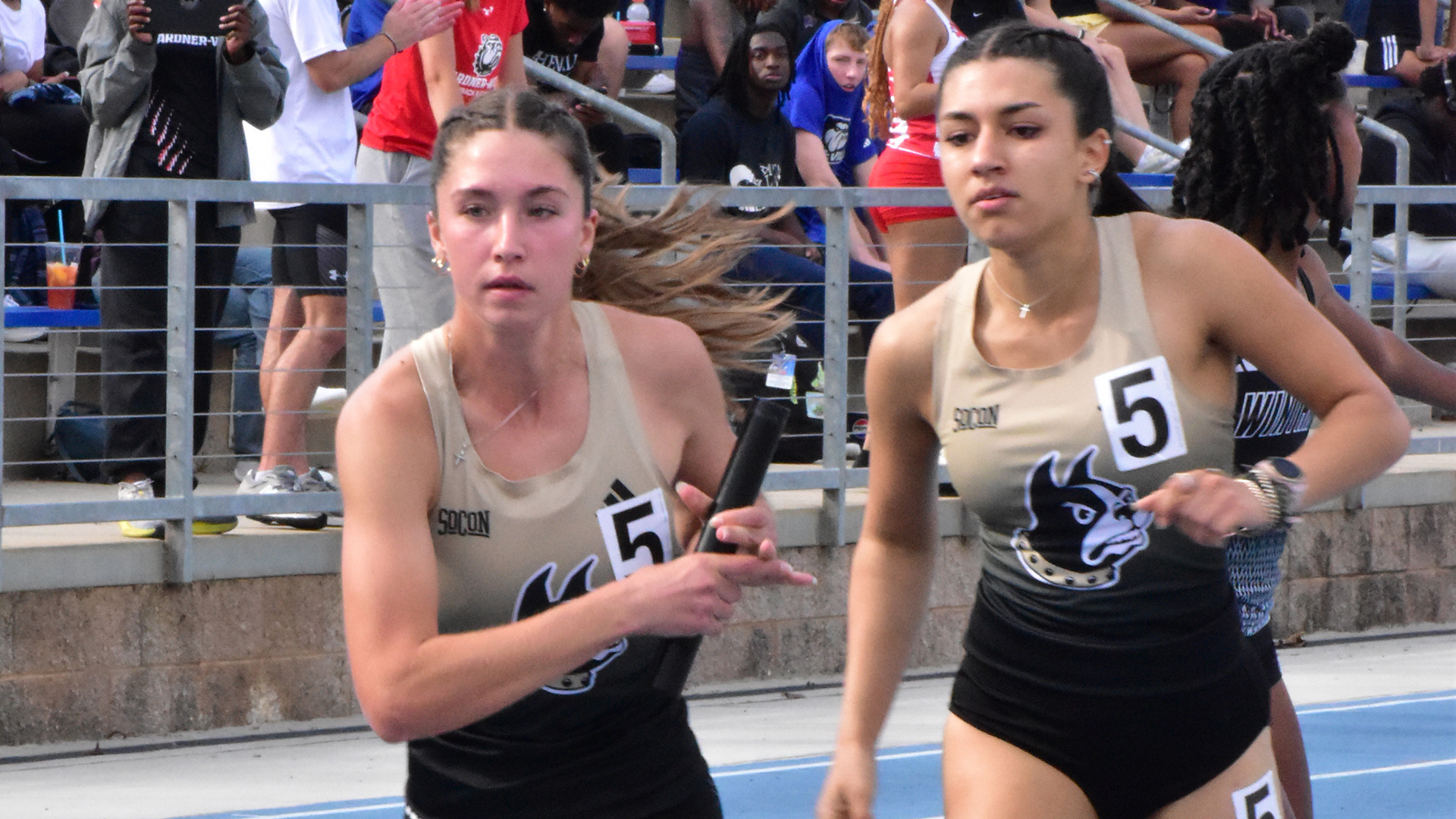 2026 outdoor track womens relay at UNCA