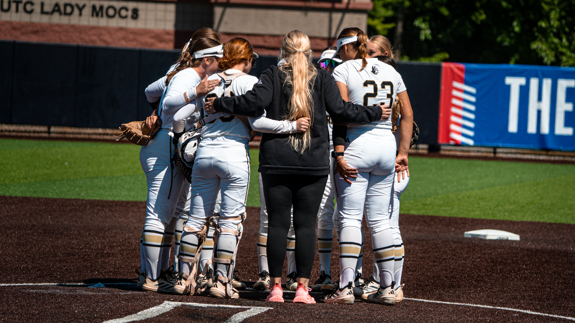 SB Huddle vs. UNCG 5-8