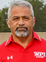 Taskin Guven headshot-2023