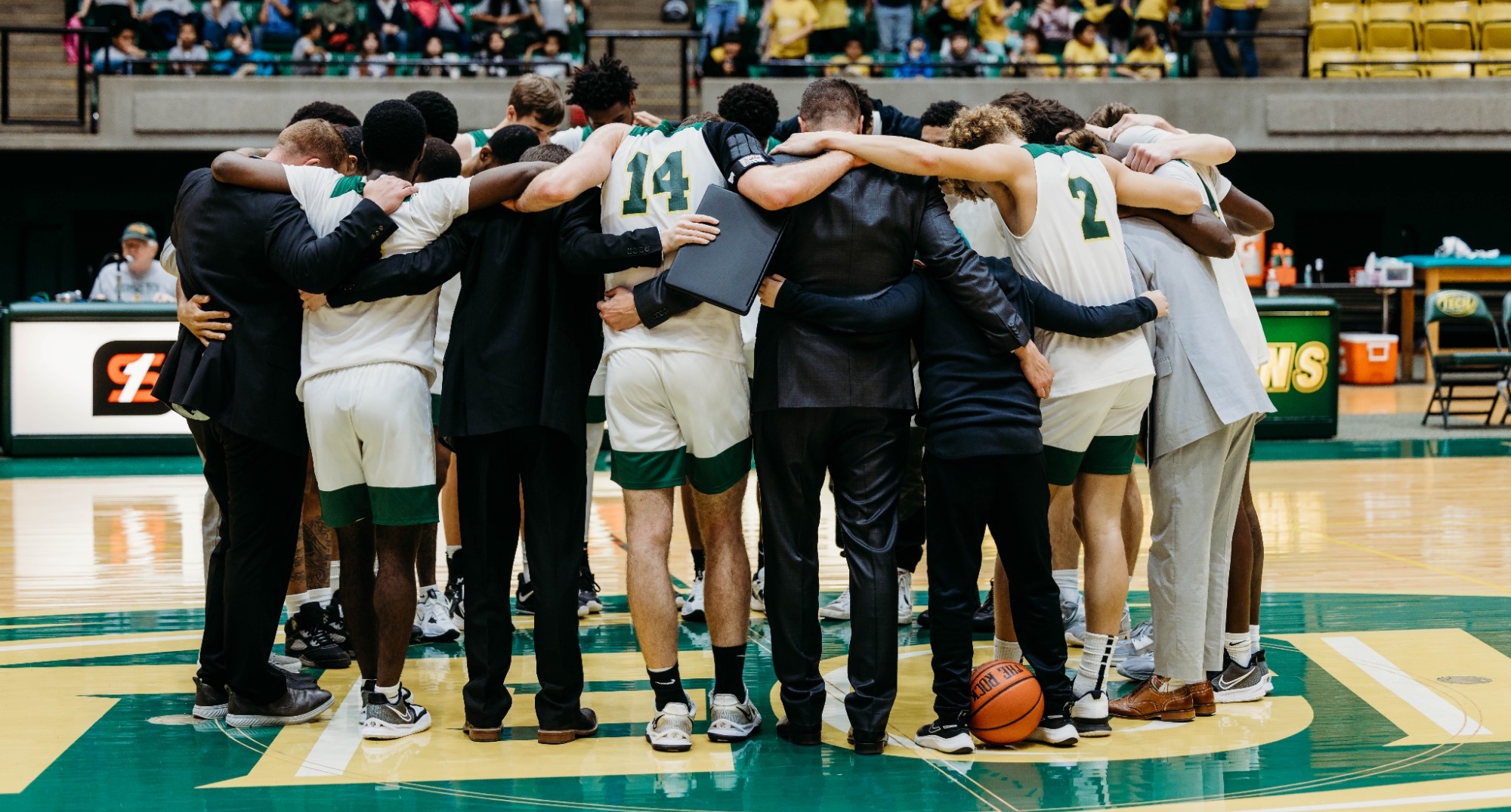 Second half surge carries Wonder Boys to road win; Downey picks up