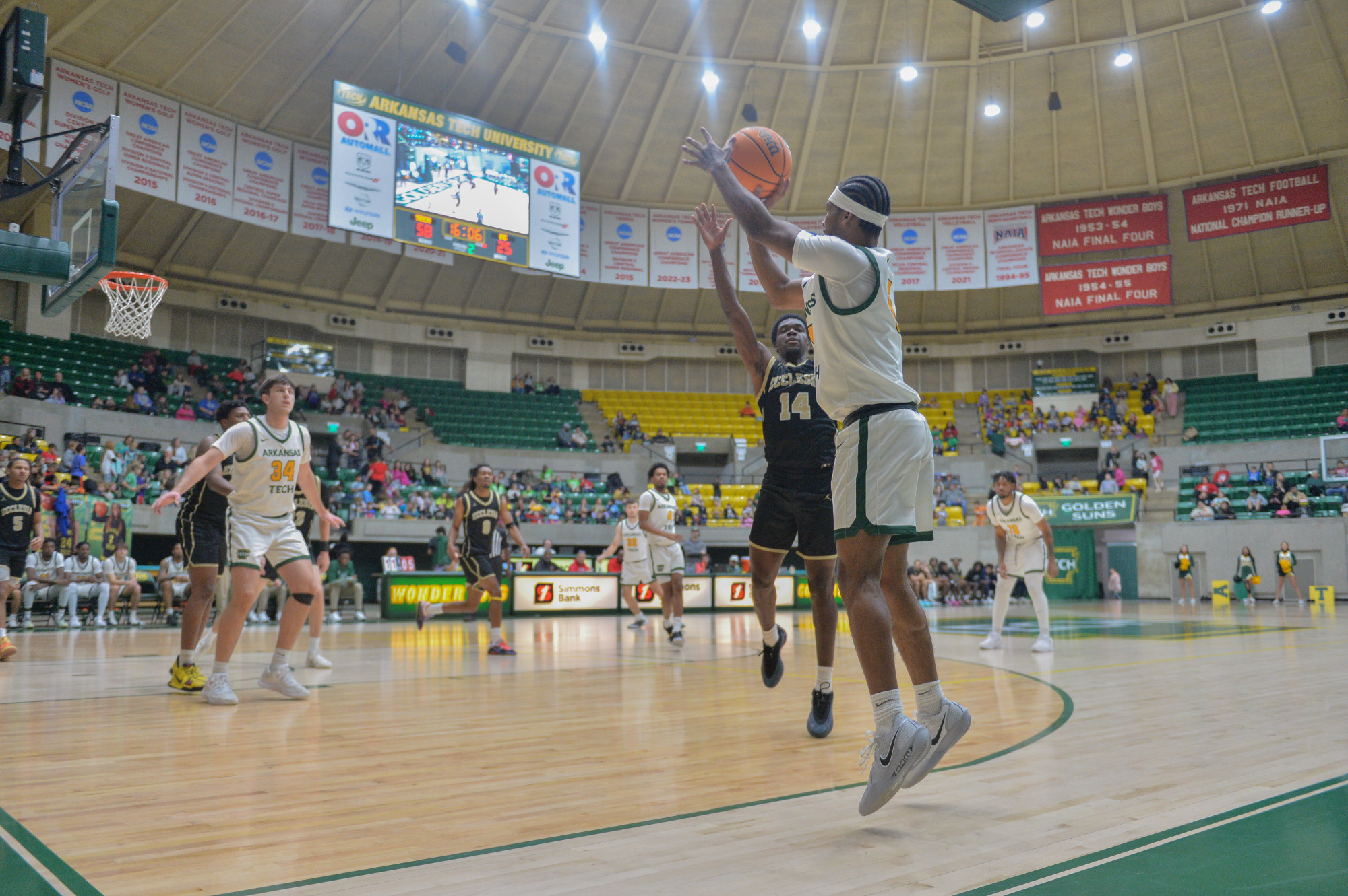 Donyae May shooting vs. Ecclesia