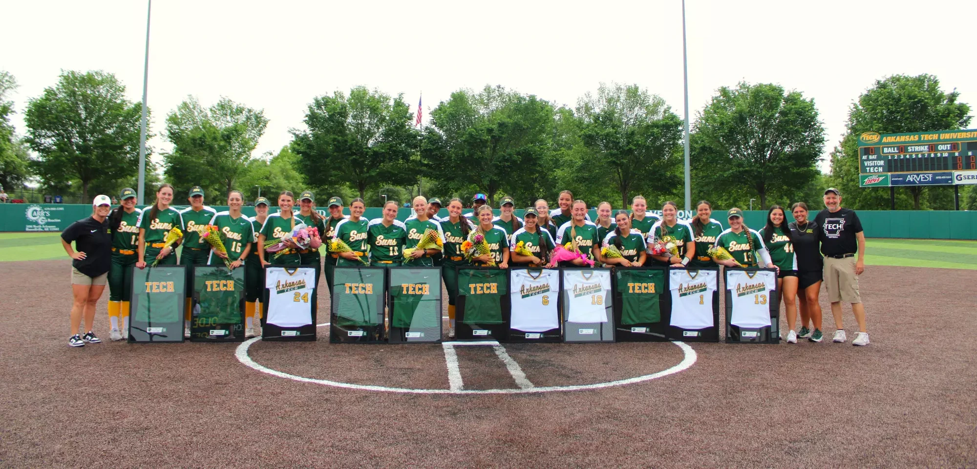 2025 Softball Seniors