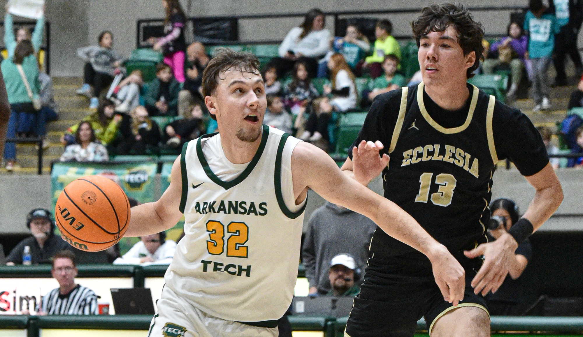 Connor Davis vs. Ecclesia 