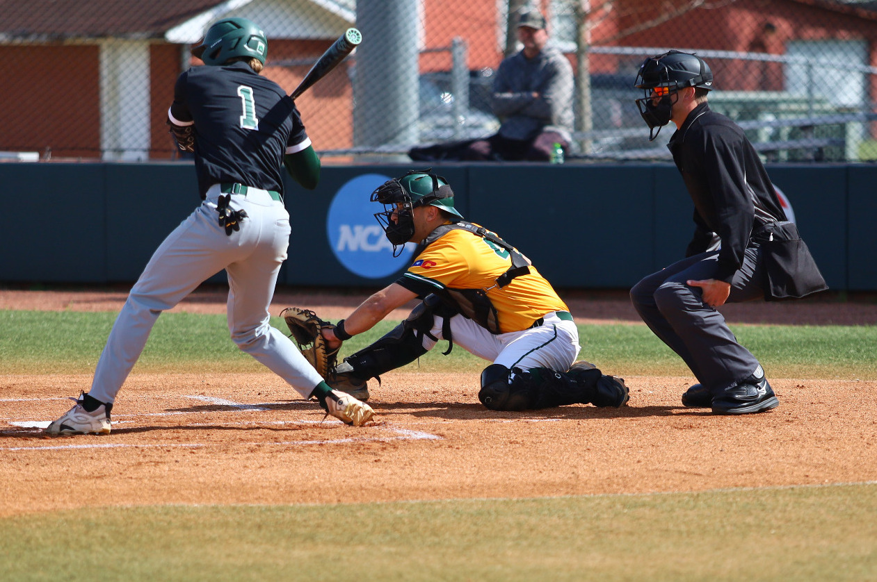 Tommy Caya catching vs. Delta State