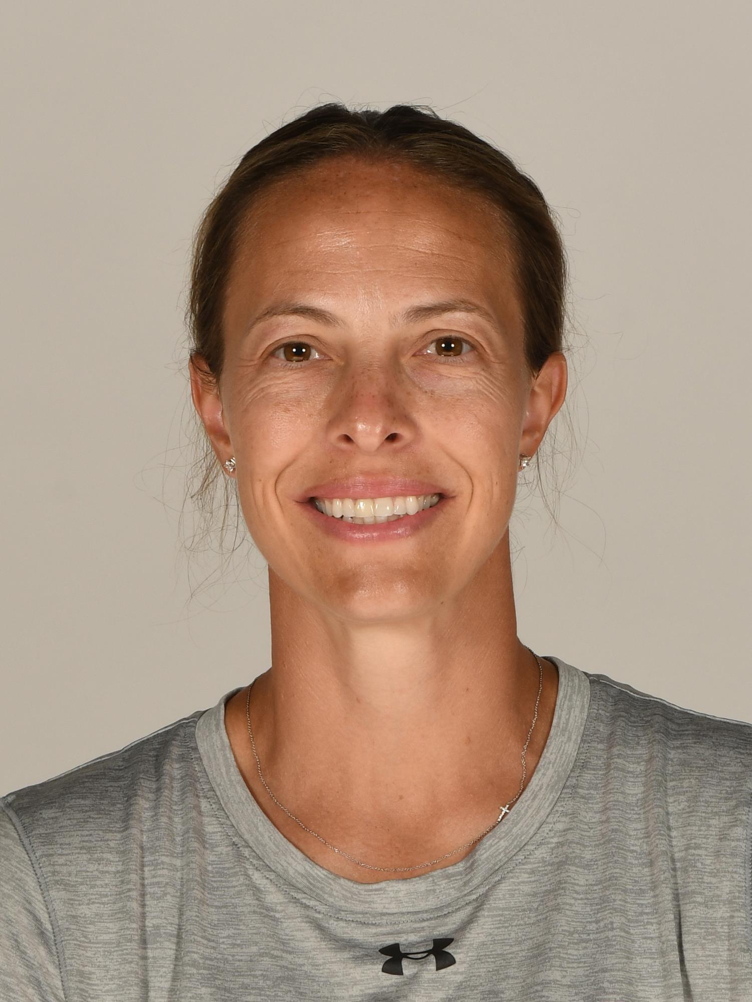 Head Coach Anabel Hering