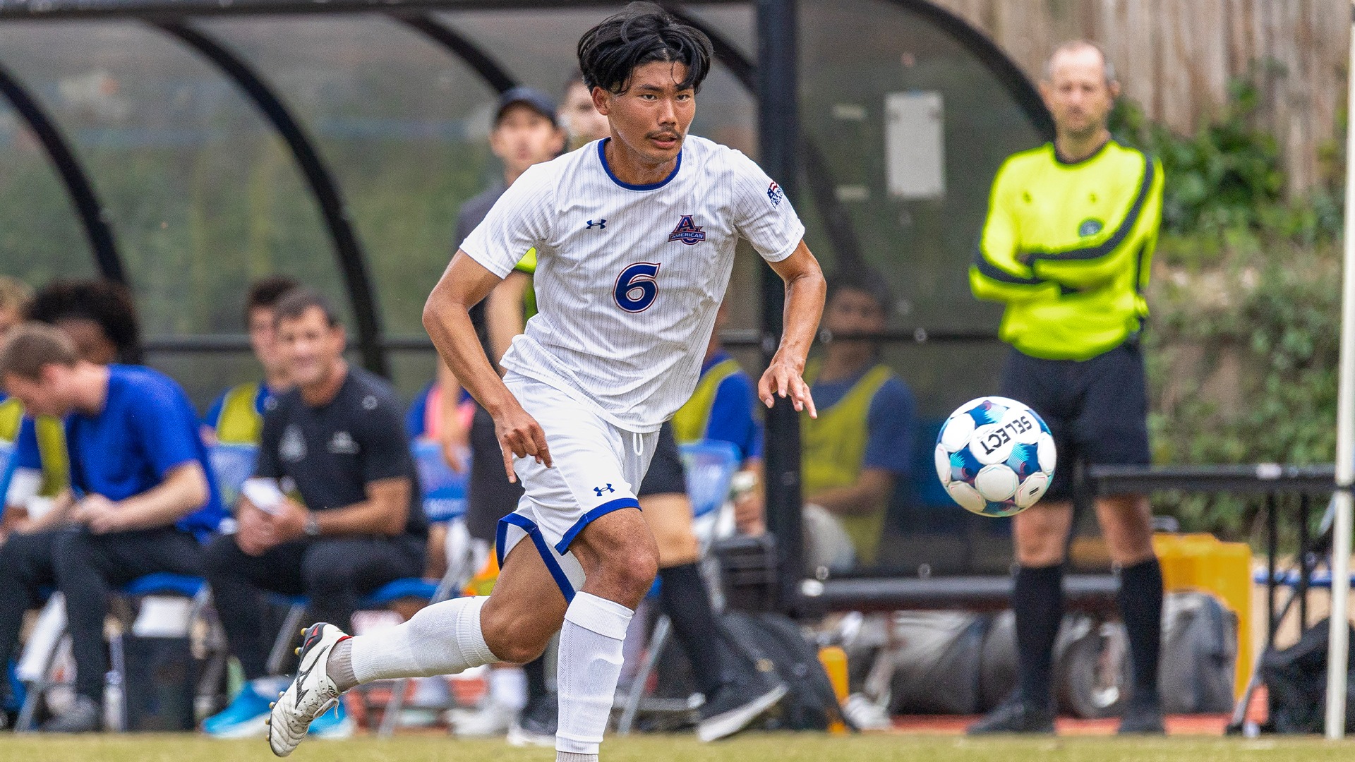 Taku Takahashi playing soccer.