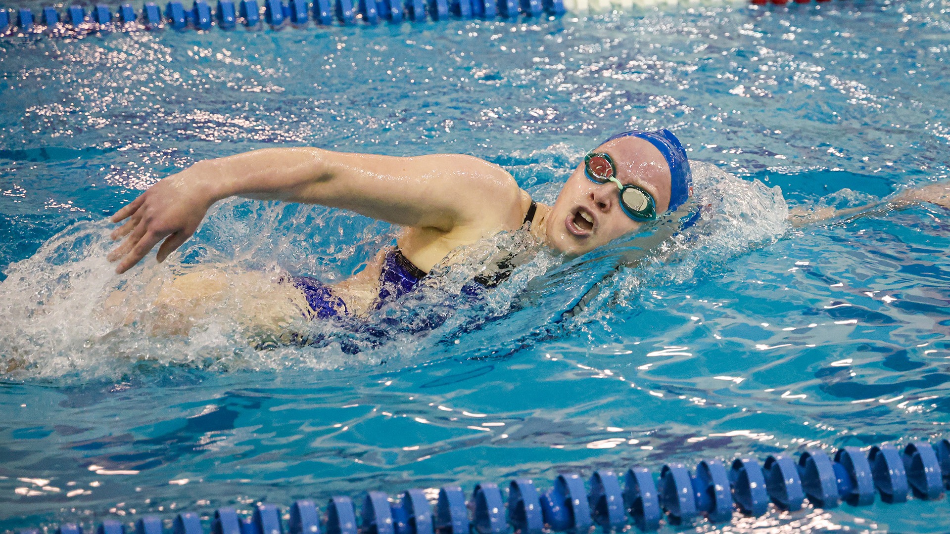 Abby Rothrock swimming freestyle