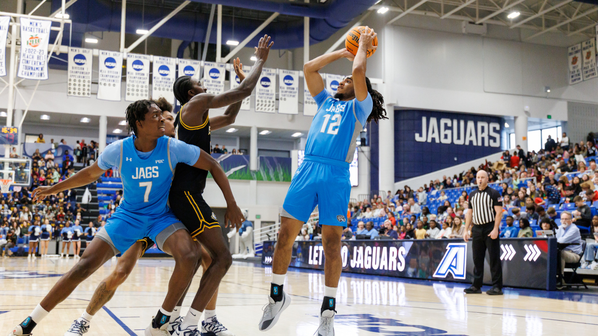 AU Men's Basketball vs Reinhardt CCBOE Education Game