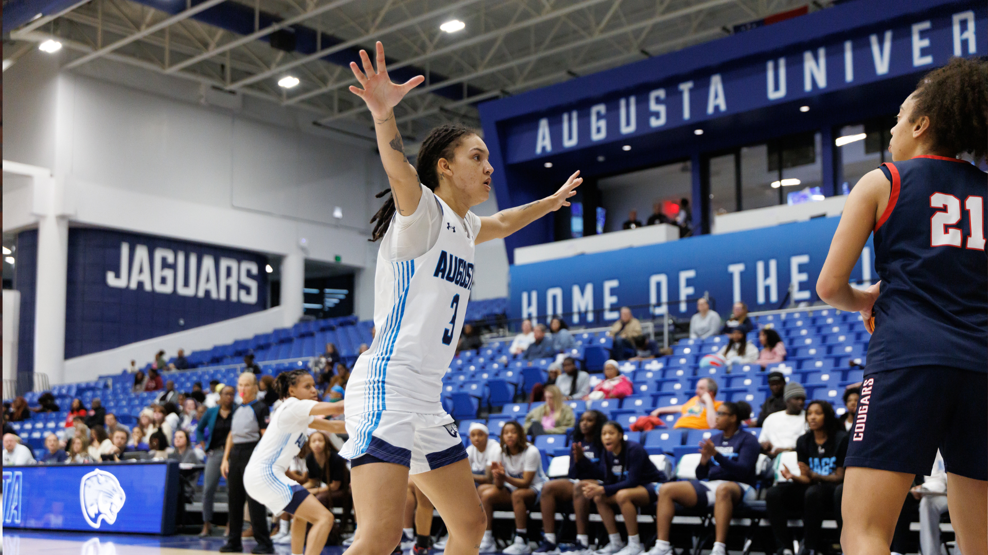 Nadiyah Byard guarding the inbound pass