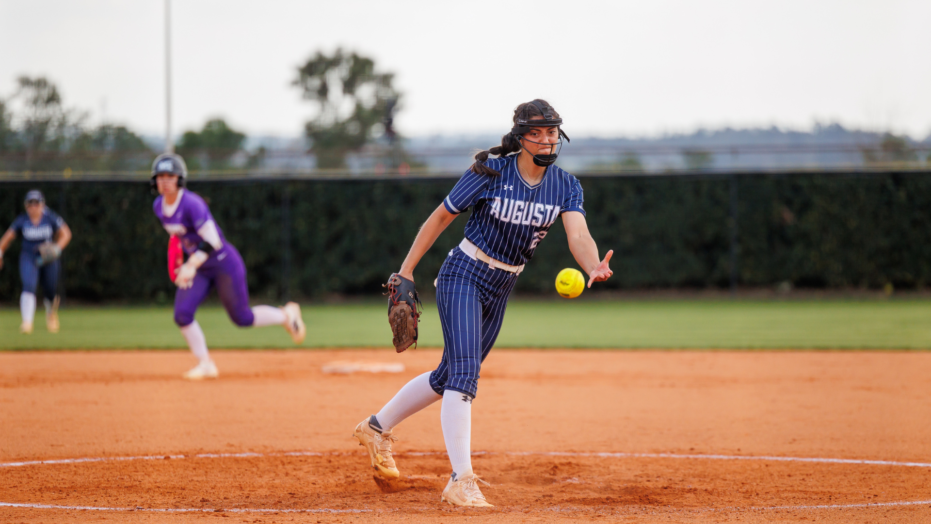 Spinks on the rubber