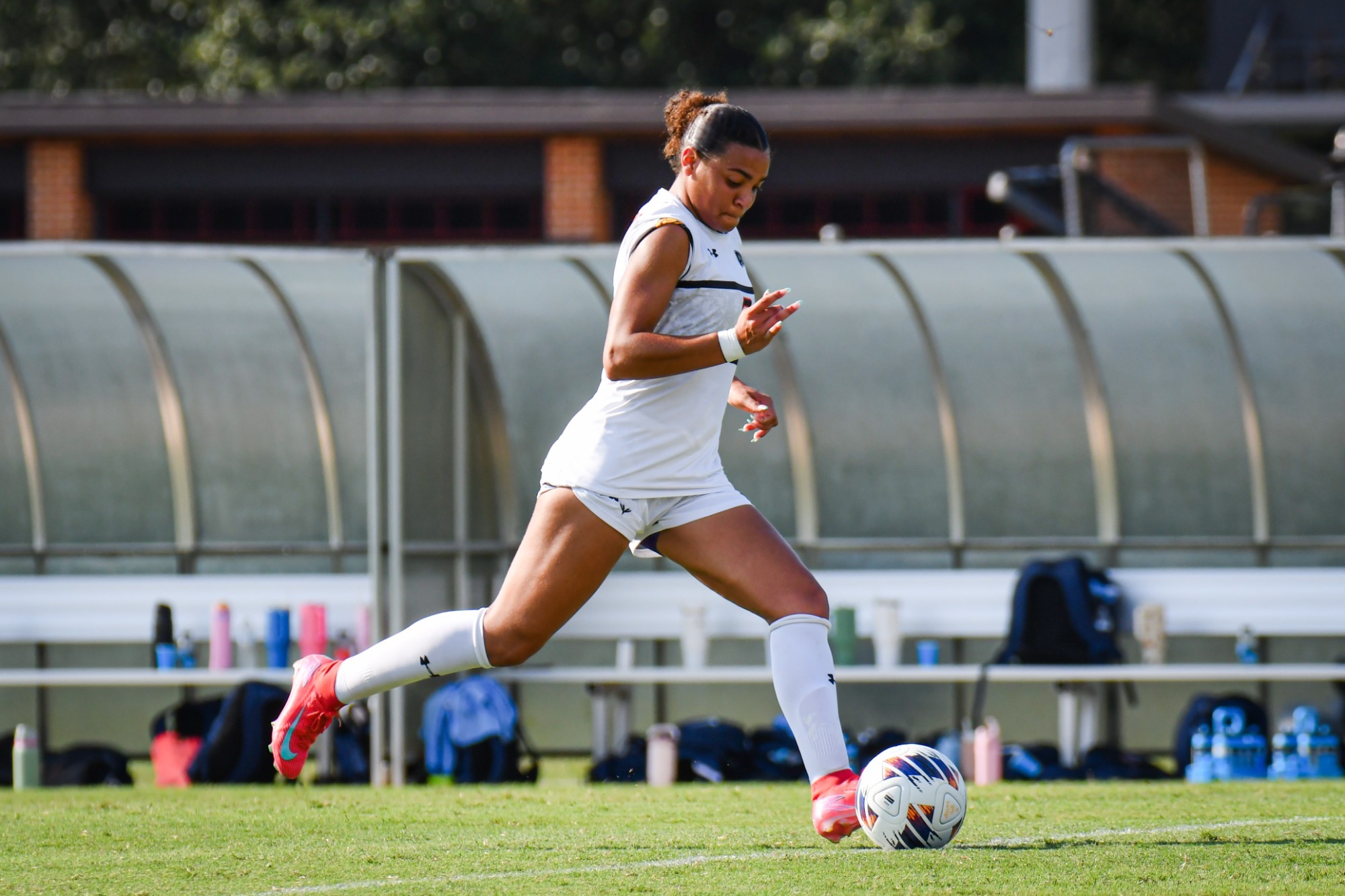 Eva Hendriks vs Columbus State