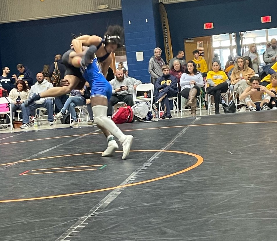 Jackson Leads Allen Wrestling with 6th place Finish at Averett Allen
