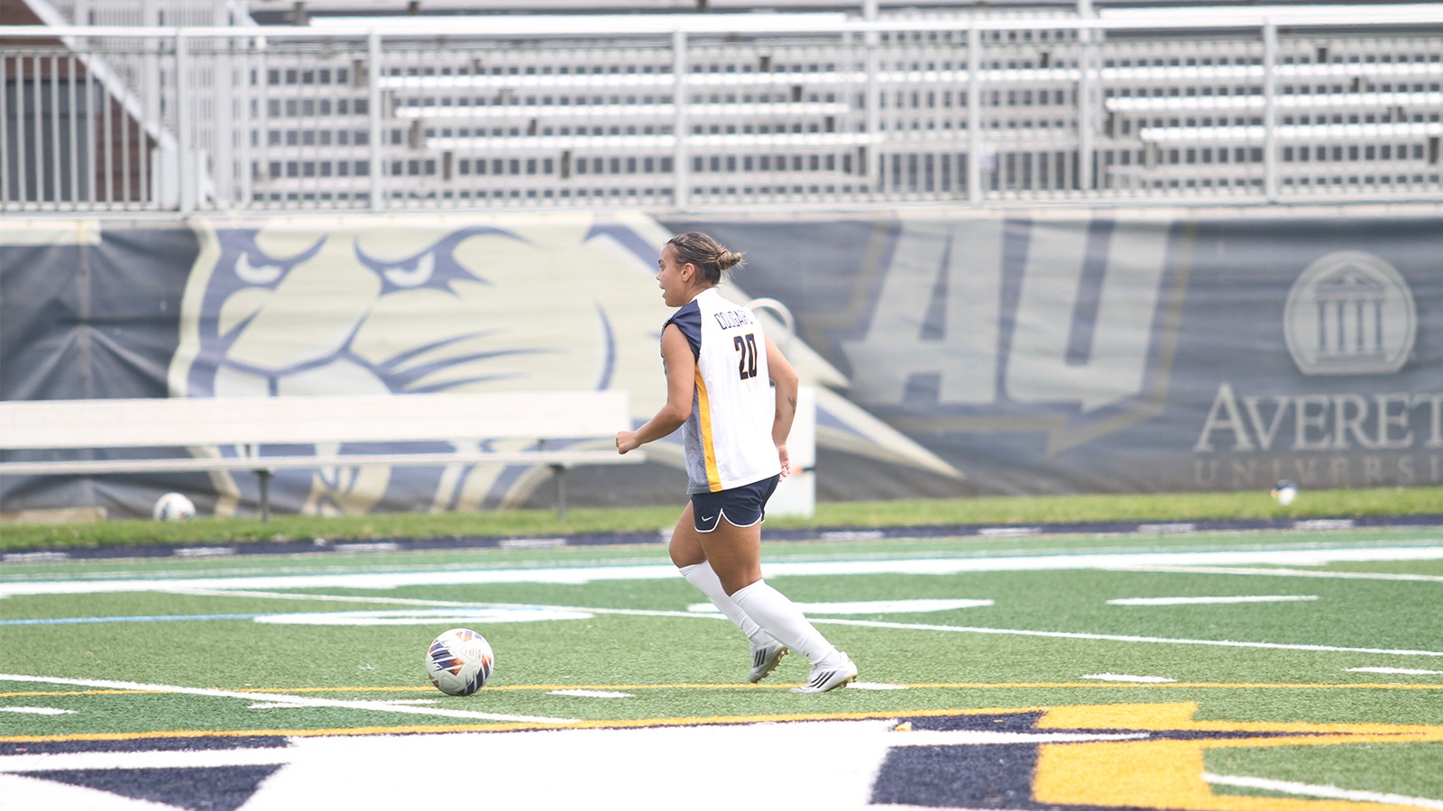 Isabella Kelly women's soccer 082225